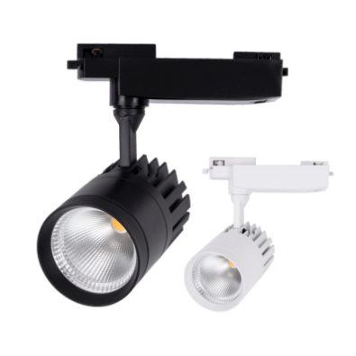 Apa kaluwihan lampu trek cob efisiensi tinggi dibandhingake karo biasa?